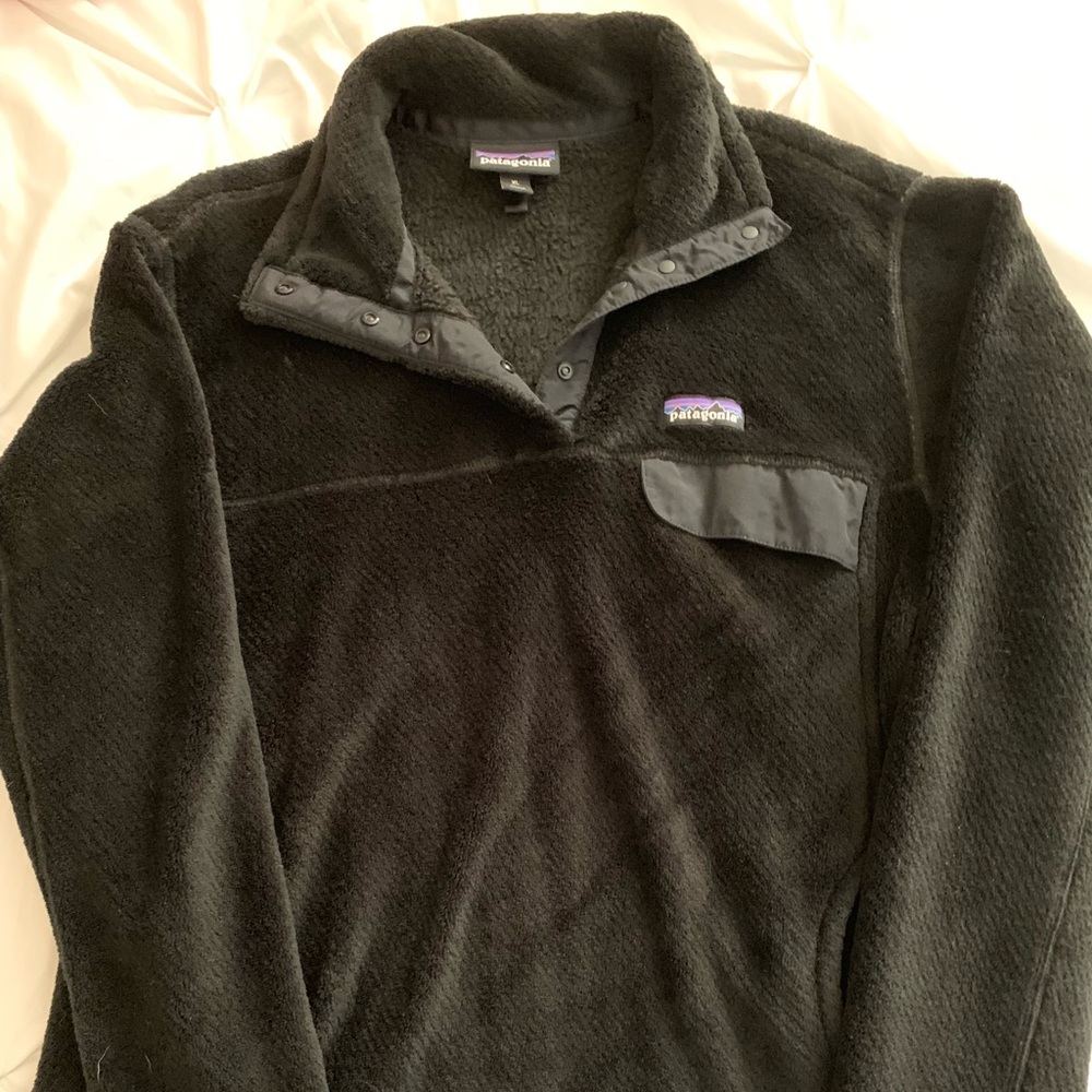 Women’s Patagonia pullover